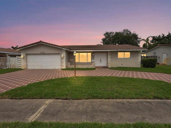 5113 Mckinley St, Hollywood FL 33021