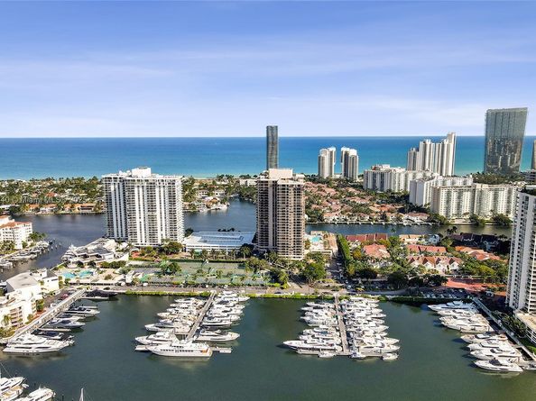 19667 Turnberry Way 27J, Aventura FL 33180