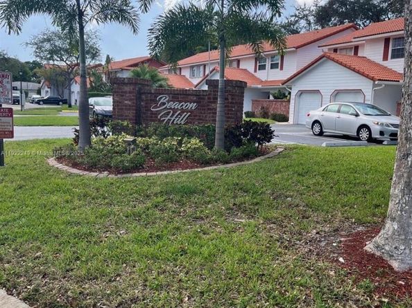 8939 NW 23rd St 8939, Coral Springs FL 33065