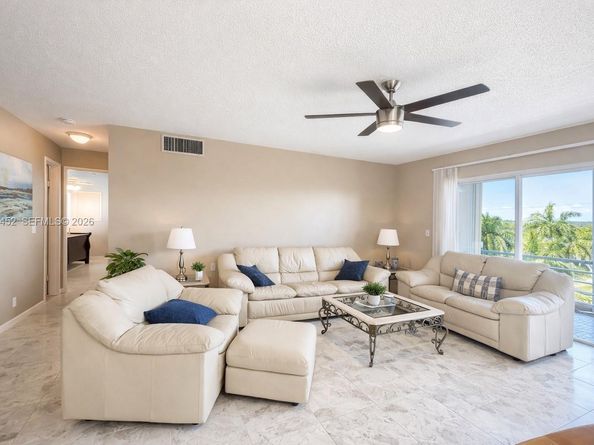 1425 Atlantic Shores Blvd 501, Hallandale Beach FL 33009