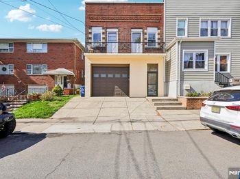 390 Delano Place