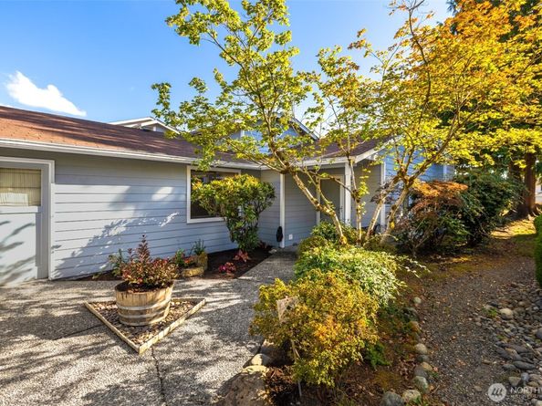 25027 110th Pl SE 17D, Kent WA 98030