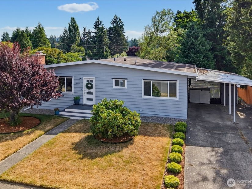 16418 125th Avenue SE, Renton WA 98058