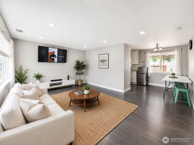 11818 SE 170th Place, Renton WA 98058