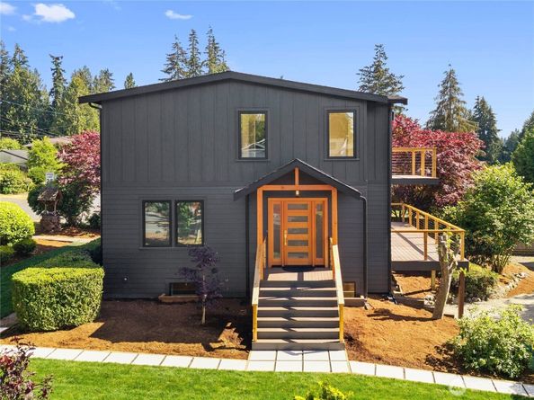 9808 224th Street SW, Edmonds WA 98020