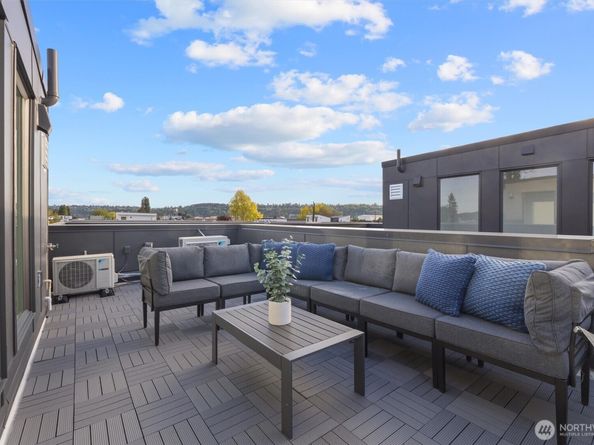 6602 Carleton Avenue S B, Seattle WA 98108