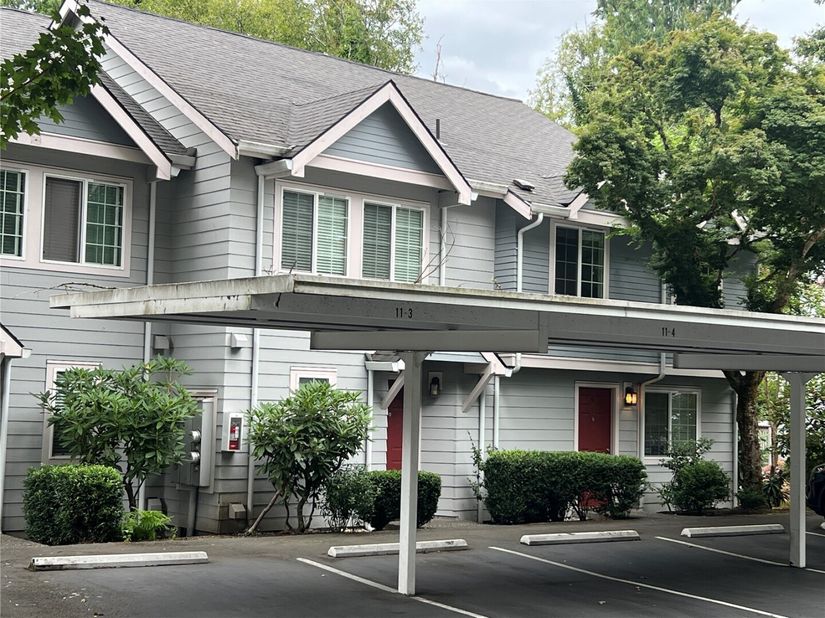 13105 102nd Lane NE 5, Kirkland WA 98034