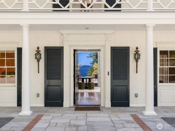 72 Olympic Drive NW