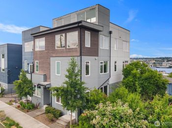 1208 W Emerson Street