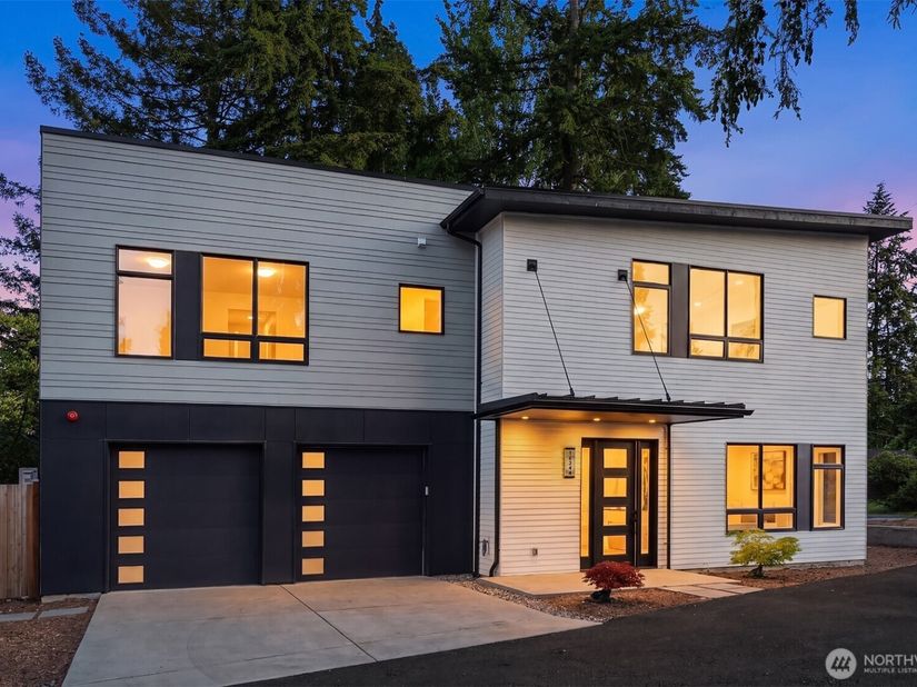 16344 Linden Avenue N, Shoreline WA 98133