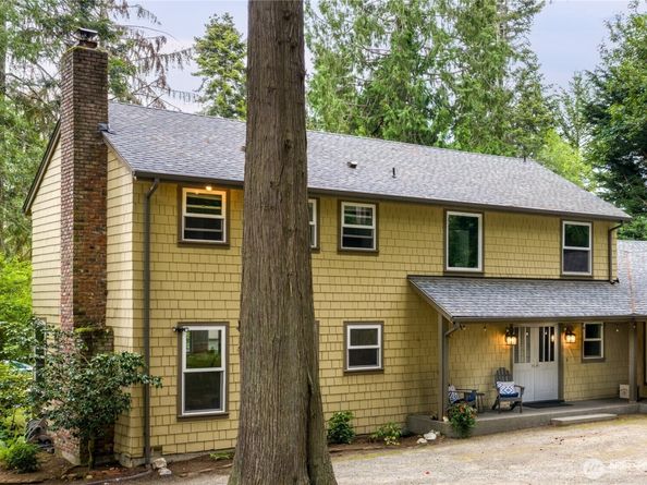 15104 Sunrise Drive NE, Bainbridge Island WA 98110