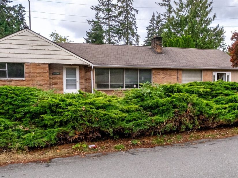 20241 20th Place NE, Shoreline WA 98155