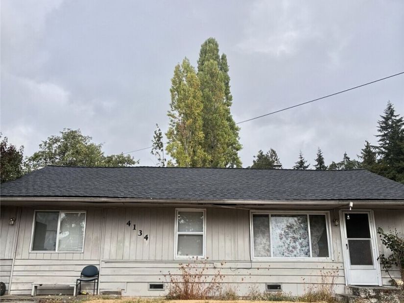 4134 W M Street, Bremerton WA 98312