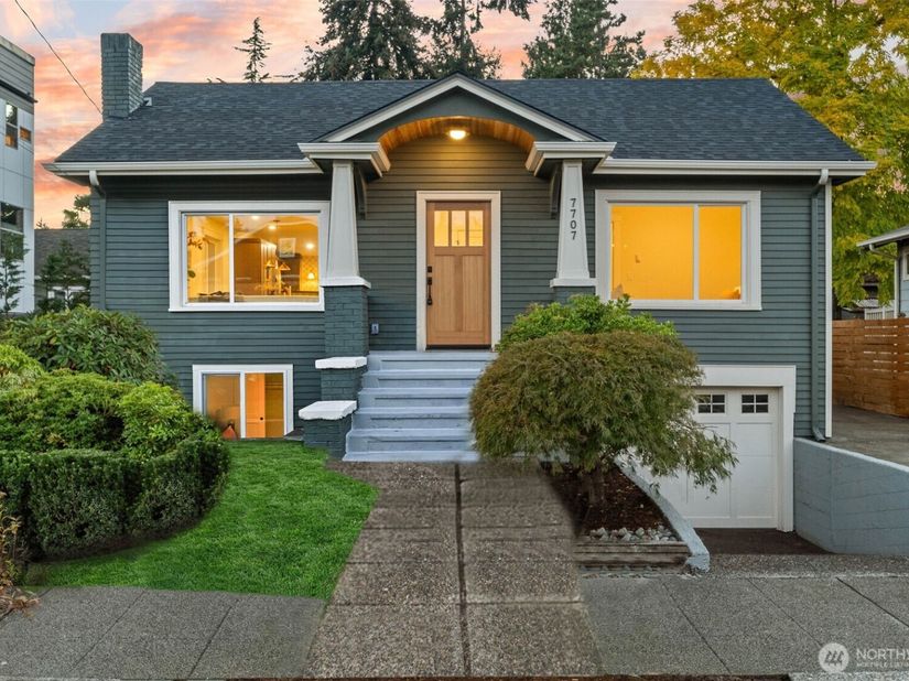 7707 6TH Avenue NW, Seattle WA 98117