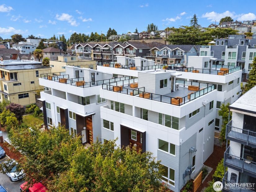 2214 Franklin Ave E B, Seattle WA 98102