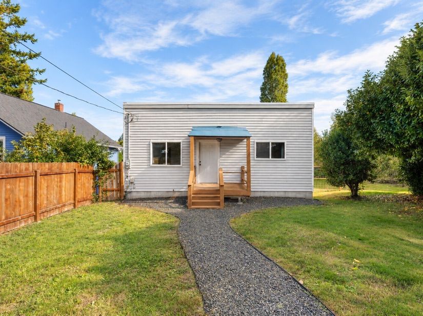 1405 Flower Avenue, Port Orchard WA 98366