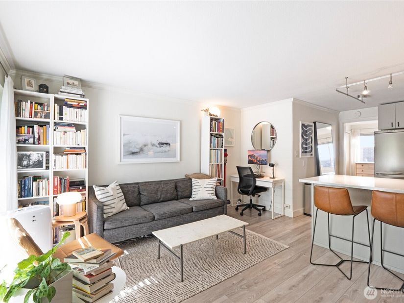 752 Bellevue Avenue E 204, Seattle WA 98102