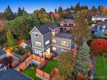 5812 57th Avenue NE