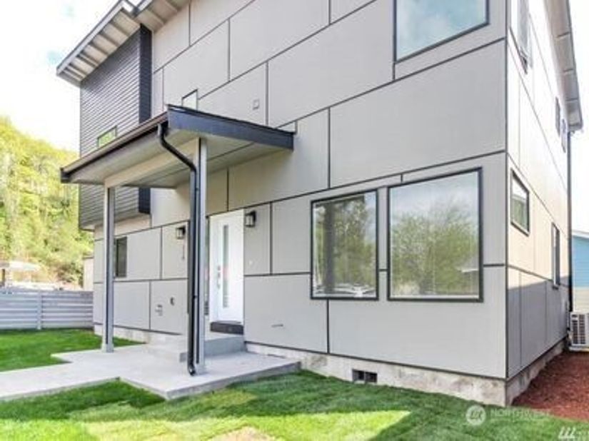 114 E Willis Street, Kent WA 98032