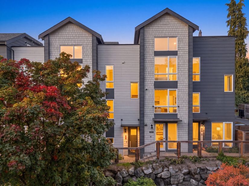 304 N 107th Street, Seattle WA 98133