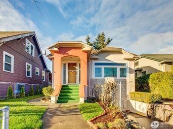 5305 Martin Luther King Jr Way S