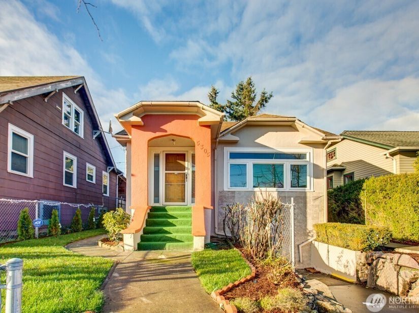 5305 Martin Luther King Jr Way S, Seattle WA 98118