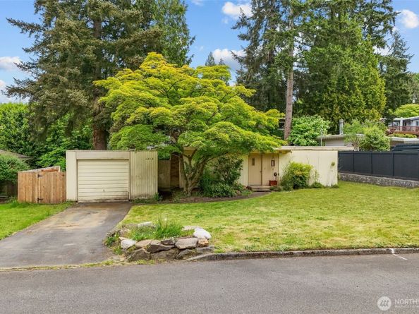 1212 146th Avenue SE, Bellevue WA 98007