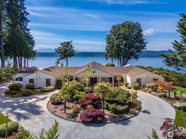 Undisclosed Address #2528561, Mukilteo WA 98275