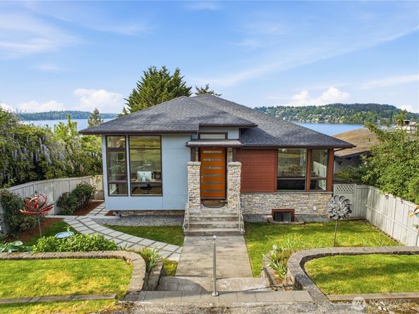 7226 S Ryan Street, Seattle WA 98178