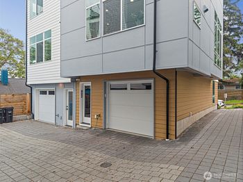 902 N 86th Street
