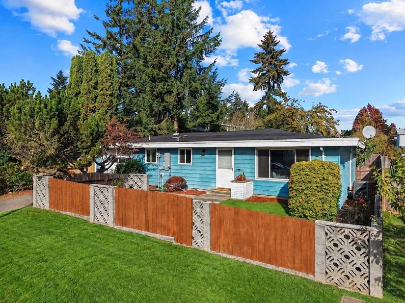 1410 SW 149th Street, Burien WA 98166