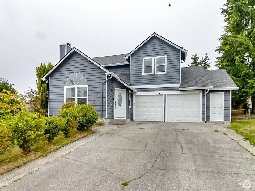 8802 8th Avenue W, Everett WA 98204
