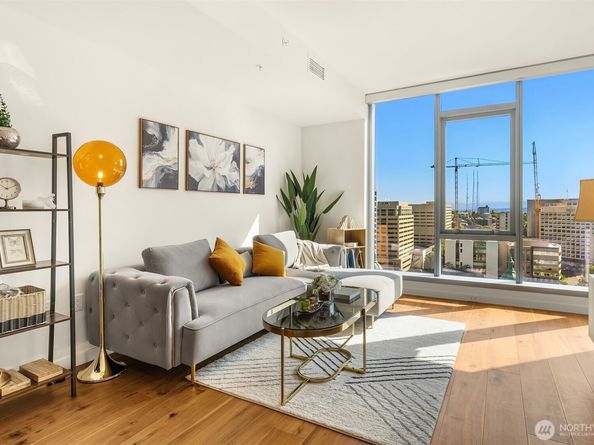 800 Columbia Street 2507, Seattle WA 98104