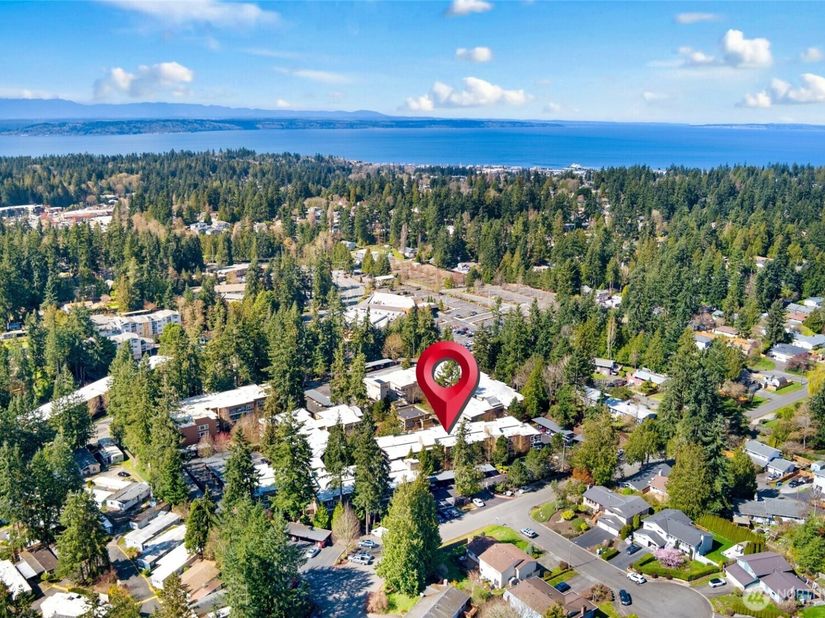 22910 90th Avenue W B305, Edmonds WA 98026