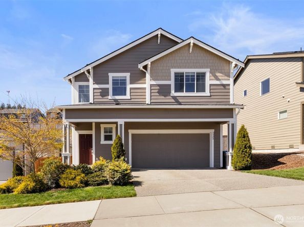 1324 Baker Heights Loop, Bremerton WA 98312