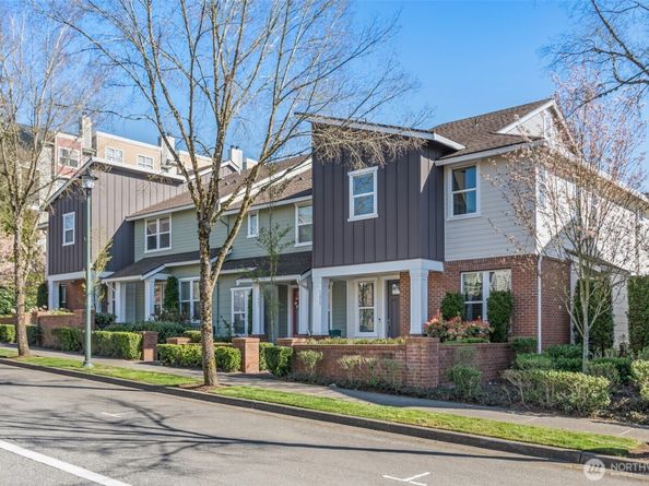 1451 NE Park Drive, Issaquah WA 98029