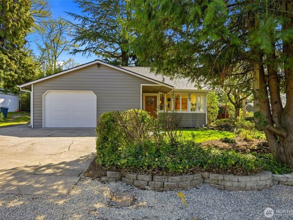 211 S 15th Street, Renton WA 98055