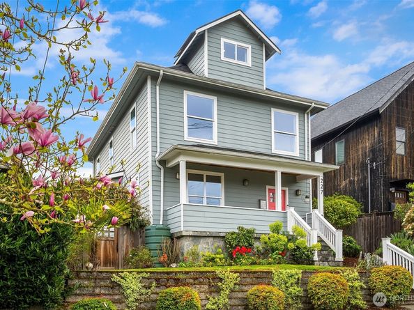 227 29th Avenue E, Seattle WA 98112