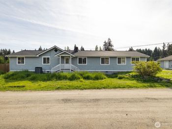 2595 Griffiths Lane SE