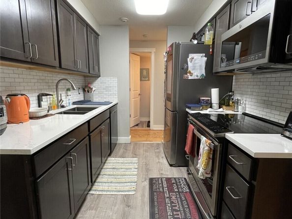 Undisclosed Address #2514730, Redmond WA 98052