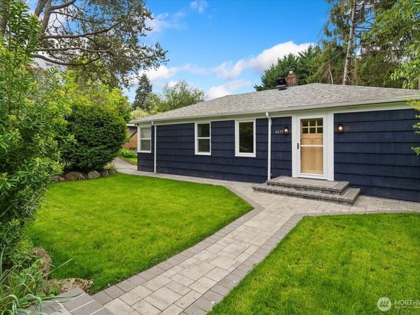 4037 NE 109th Street, Seattle WA 98125