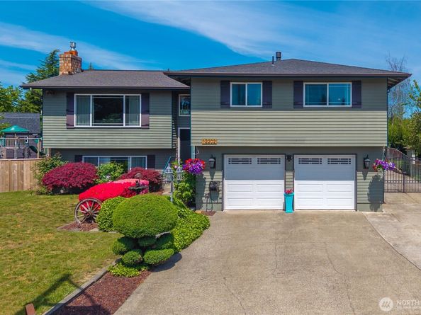 12202 SE 218th Court, Kent WA 98031