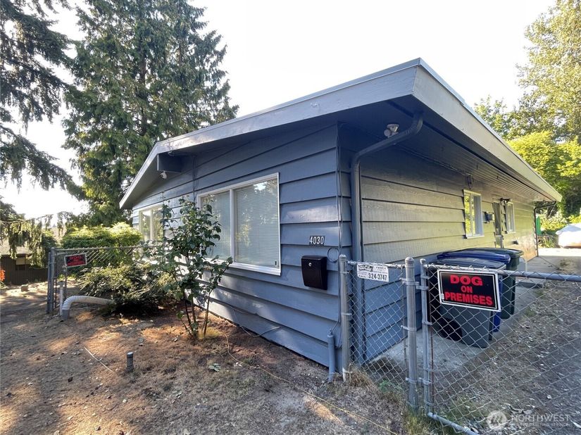 4030 Factoria Boulevard SE, Bellevue WA 98006