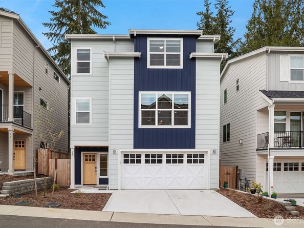 13 160th Place SE, Bothell WA 98012