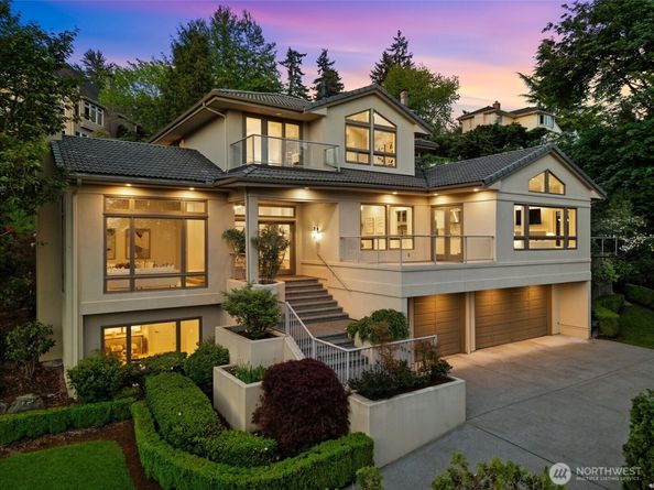 8144 W Mercer Way, Mercer Island WA 98040