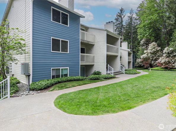 9494 Redmond Woodinville Road NE B208, Redmond WA 98052