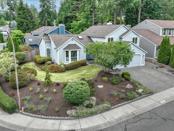 23900 SE 42nd Place S, Sammamish WA 98029