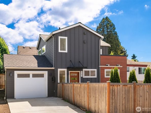 7747 2nd Avenue NE, Seattle WA 98115