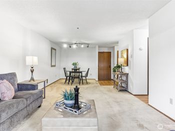 18620 52nd Avenue W