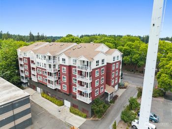 2805 NE 125th Street
